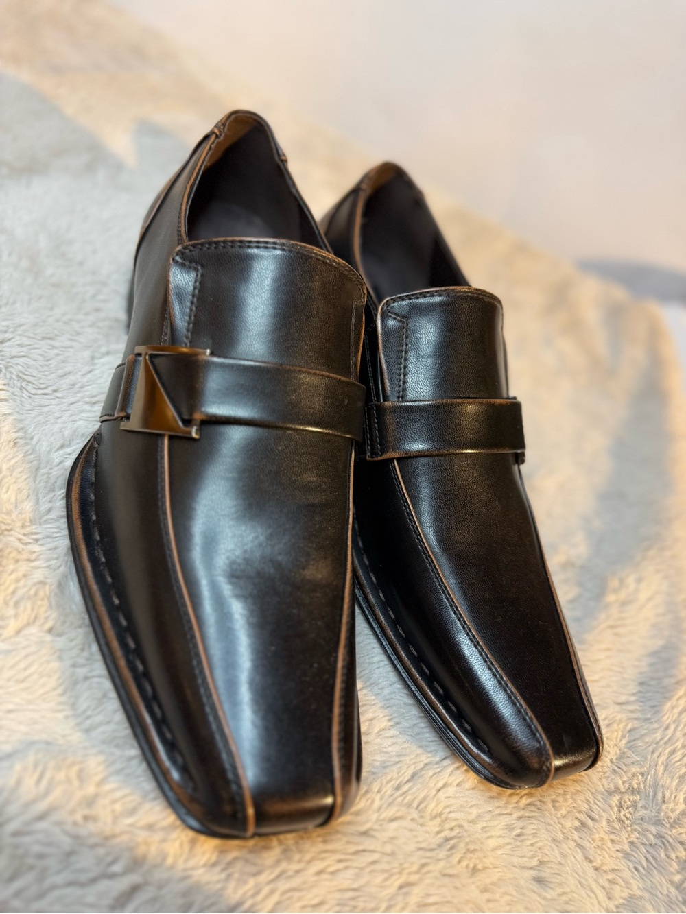 Men's Black Leather Slip-On Square-Toe Loafers
